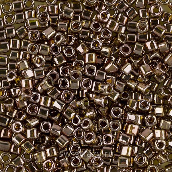 Бисер Cube 1,5 mm #0457 Золотистый зеленый чай