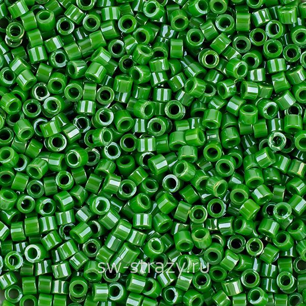 Бисер Treasures 11/0 #0130 Мятный/Перламутровый